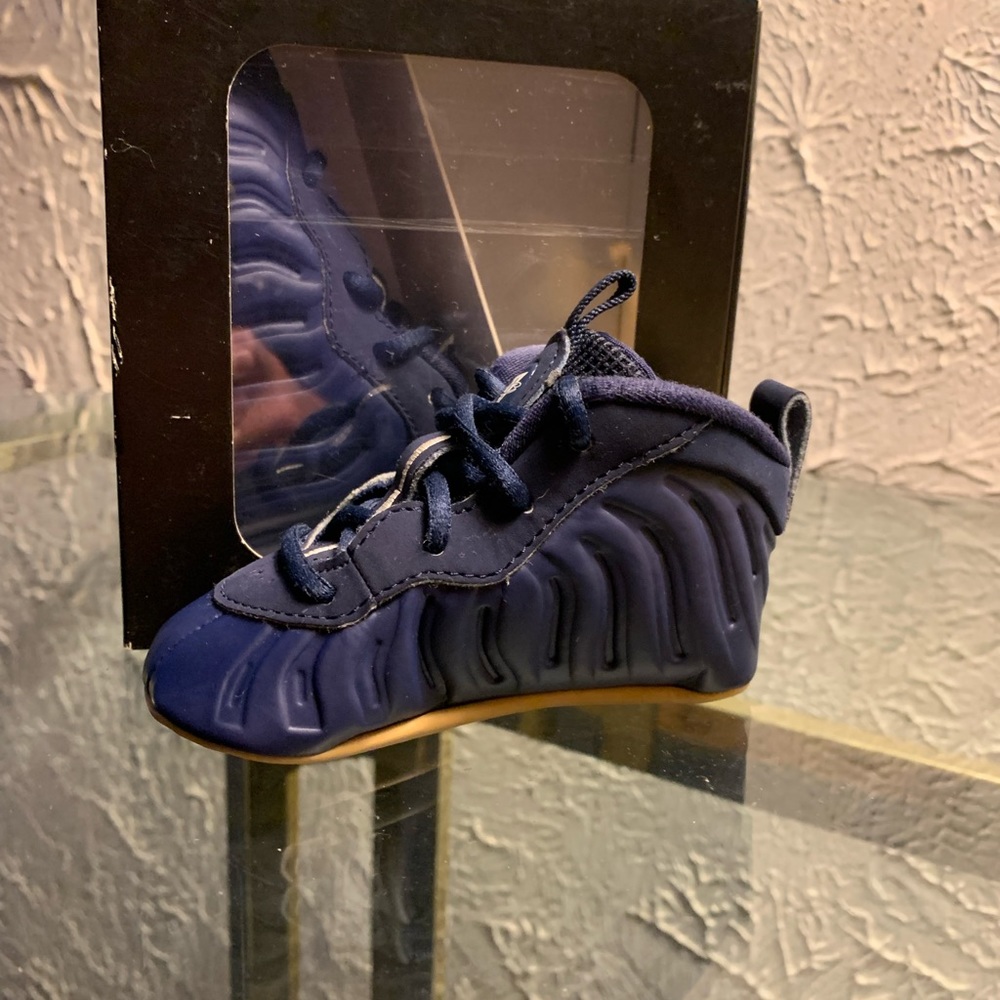 Nike Lil Posite